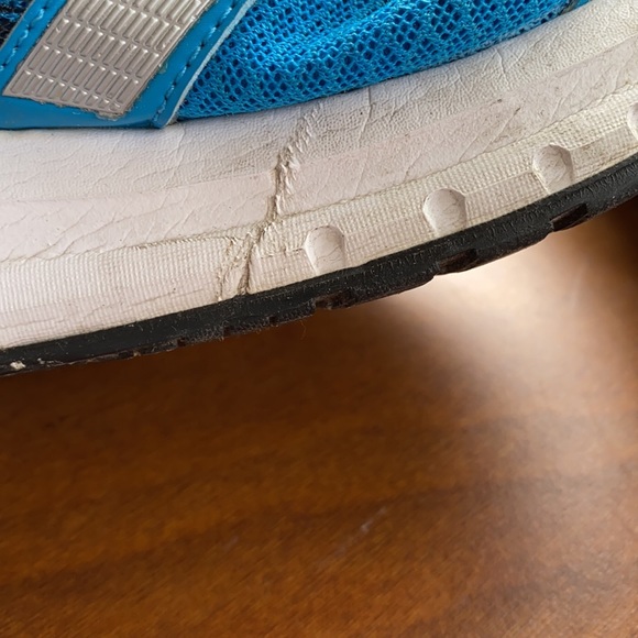 Men's adidas runners - Picture 8 of 8